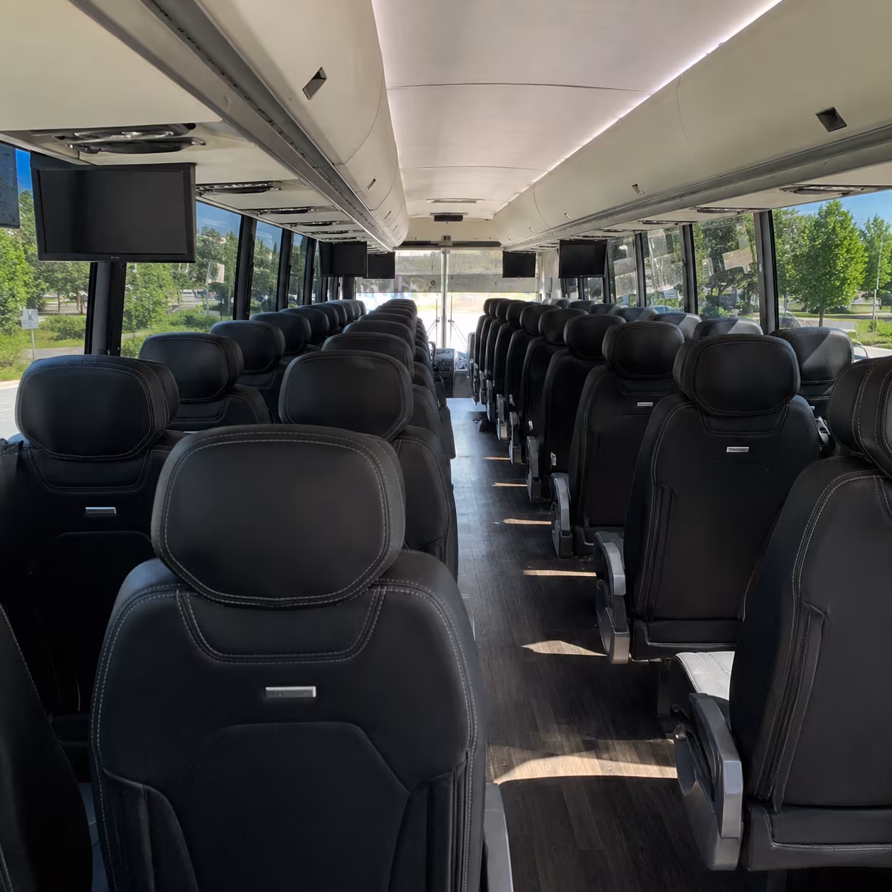 find transportation for your next prom 1
