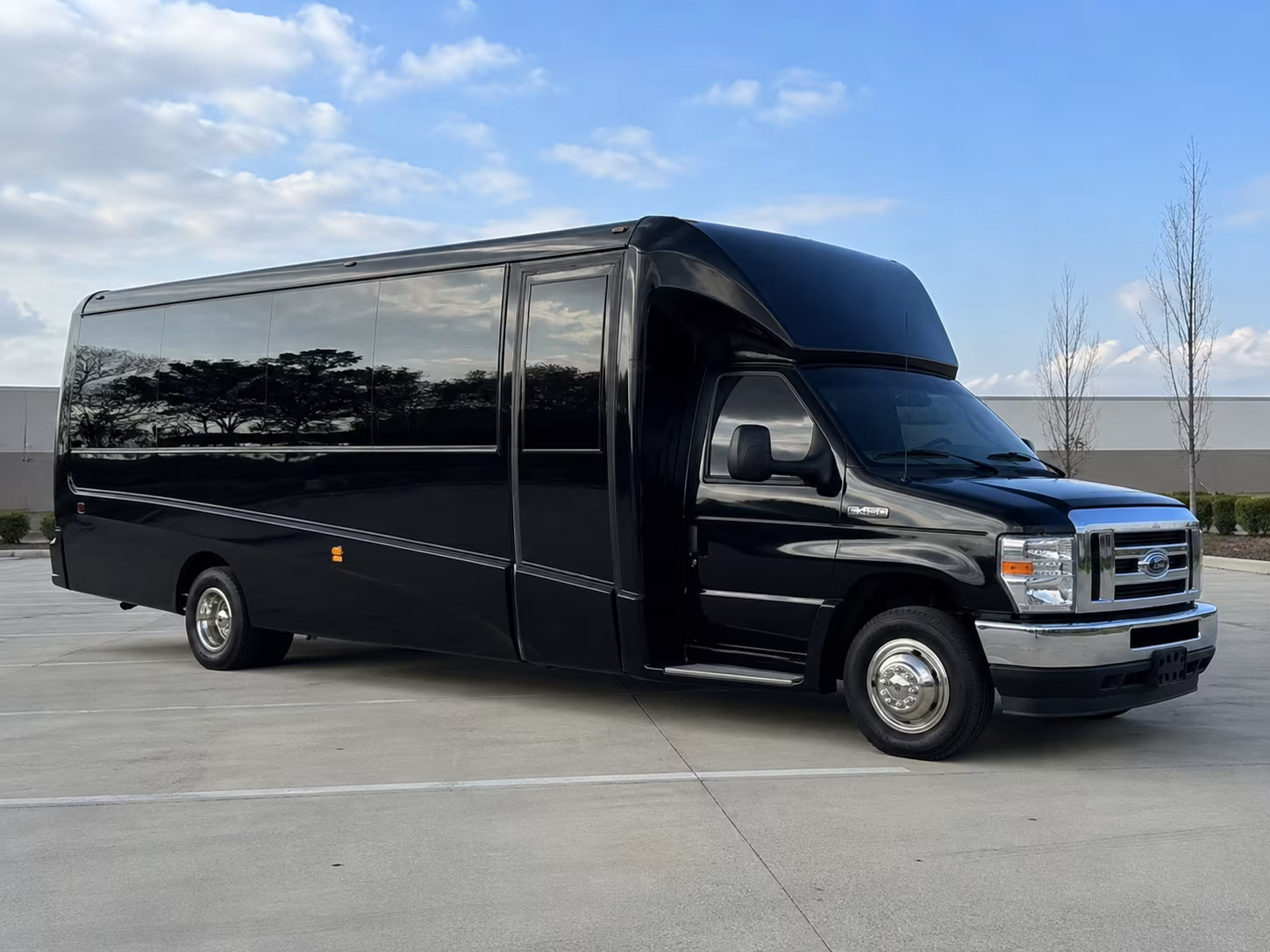 find transportation for your next prom 3