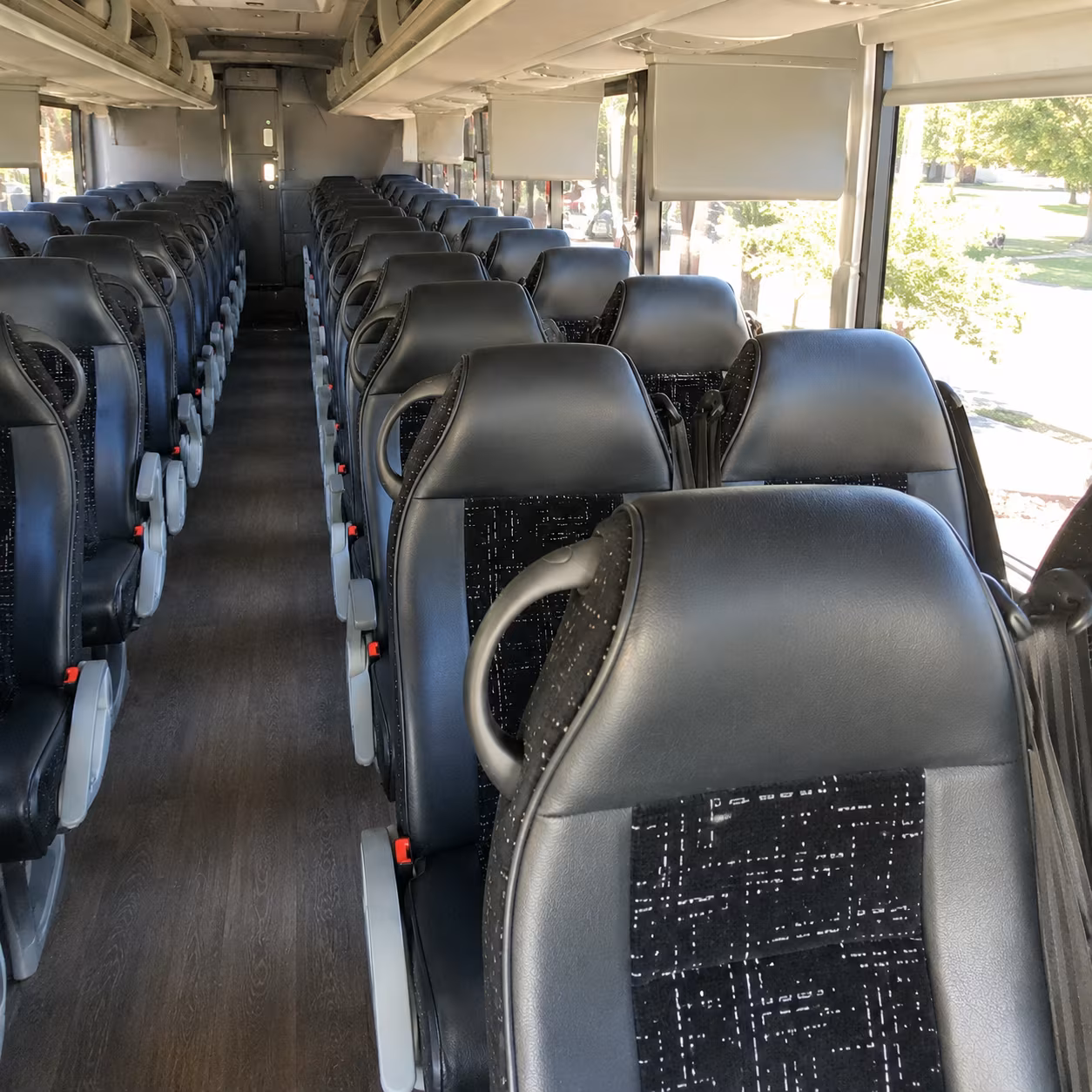 roanoke minibus rentals