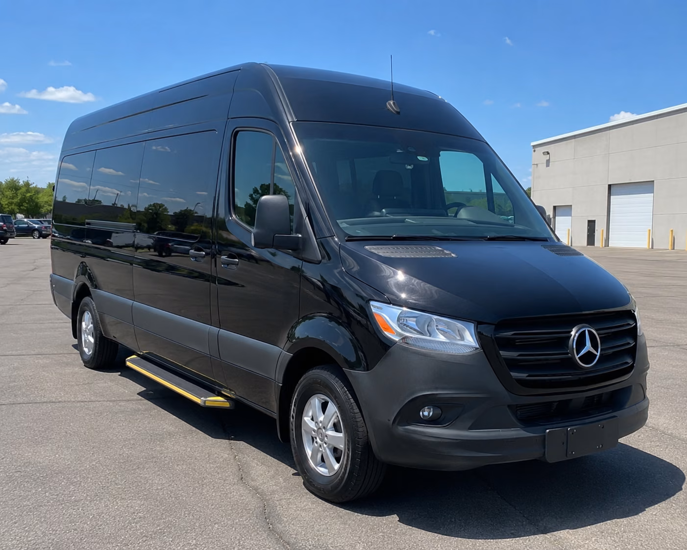 roanoke sprinter van with driver